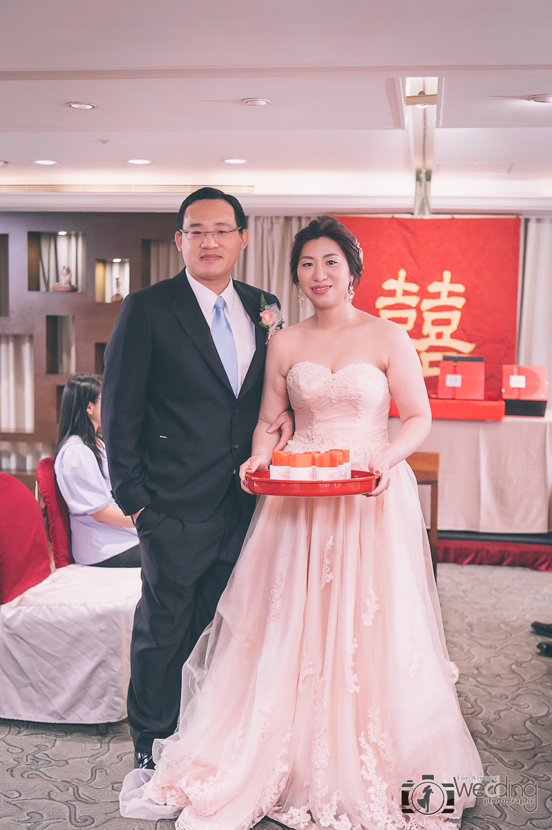 翰霄凡倫 文定迎娶午宴 台北喜來登 婚攝大J 永恆記憶 婚禮攝影 即拍即印 #婚攝 #婚禮攝影 #台北婚攝 #婚禮拍立得 #婚攝拍立得 #即拍即印 #婚禮紀錄 #婚攝價格 #婚攝推薦 #拍立得 #婚攝價格 #婚攝推薦